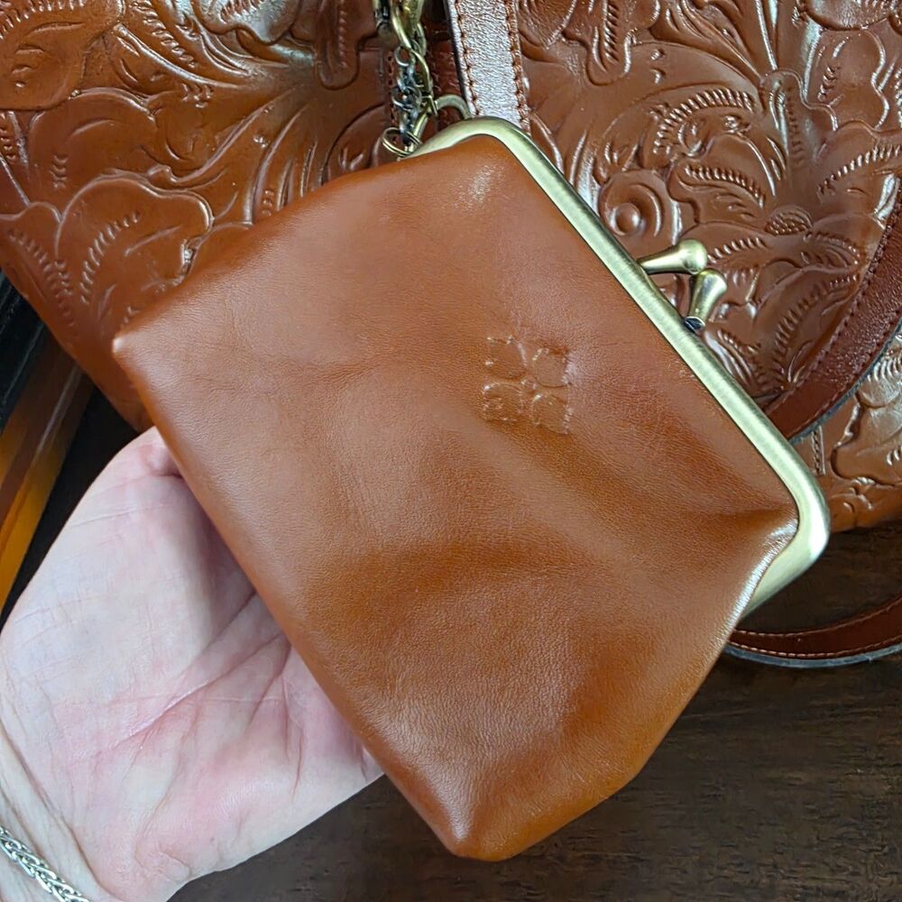 NWT Patricia Nash Benvenuto Florence Brown Tooled Large Tote Leather Studed Coin - Picture 3 of 11